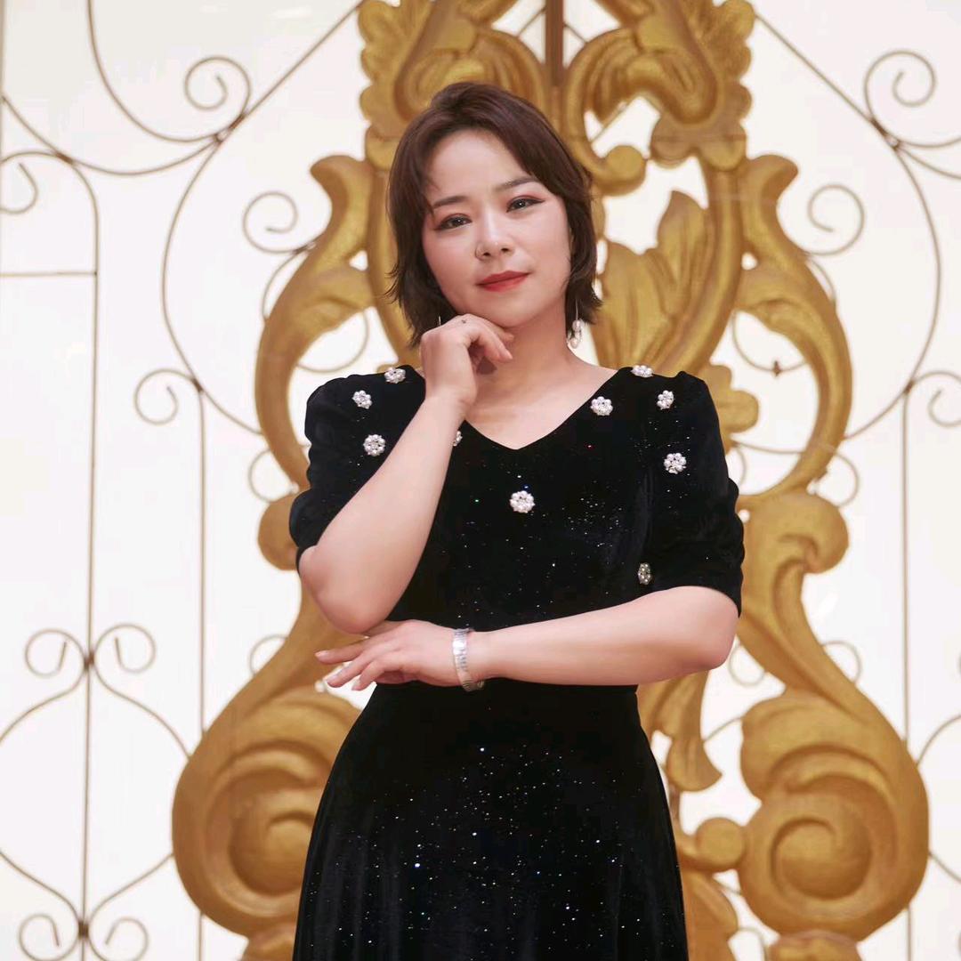 梵文瑜伽青丽
