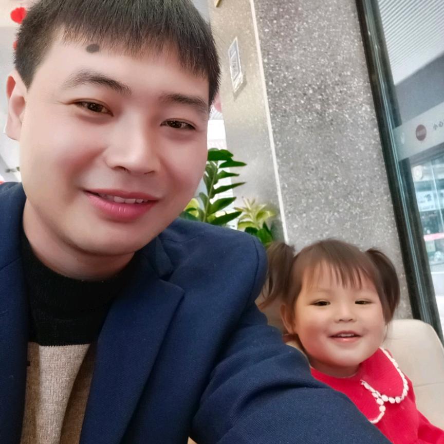 李贵首播