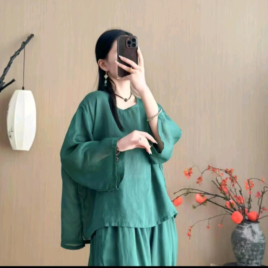 孔嘉服饰汇