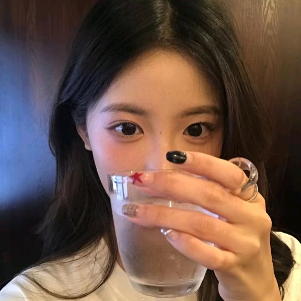 小九努力变富婆.