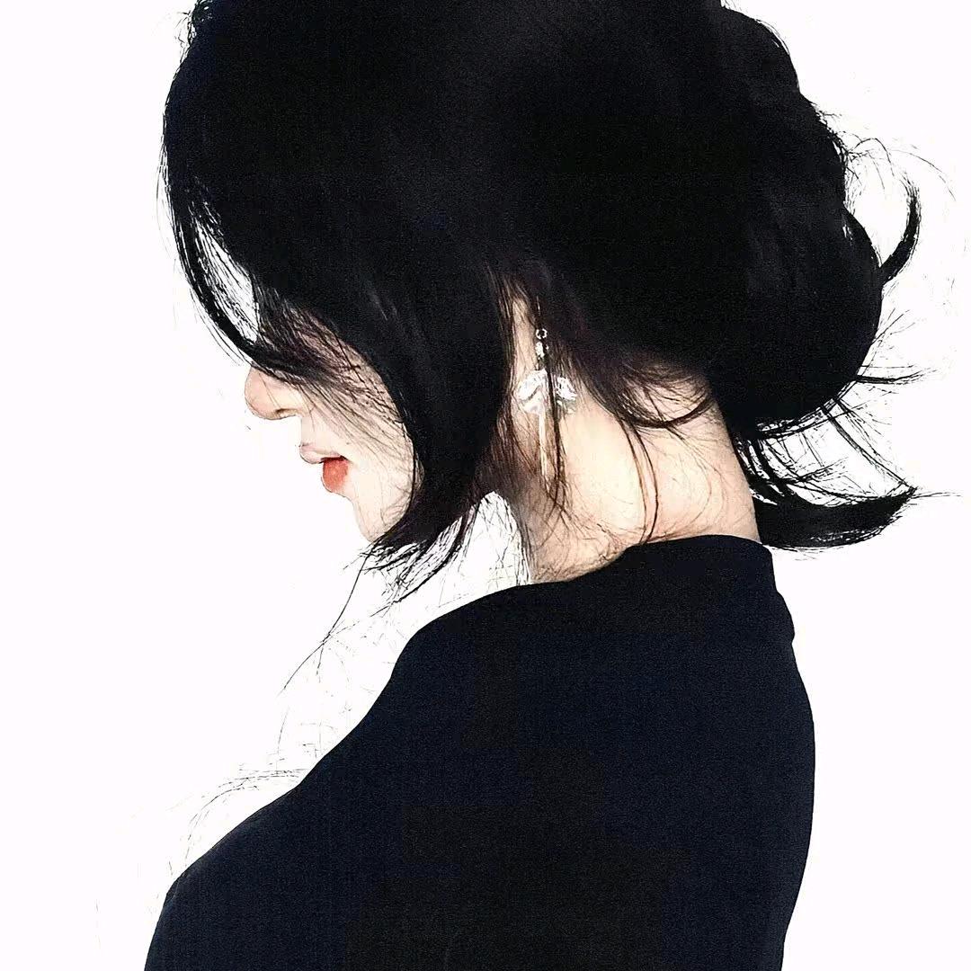 心仪.
