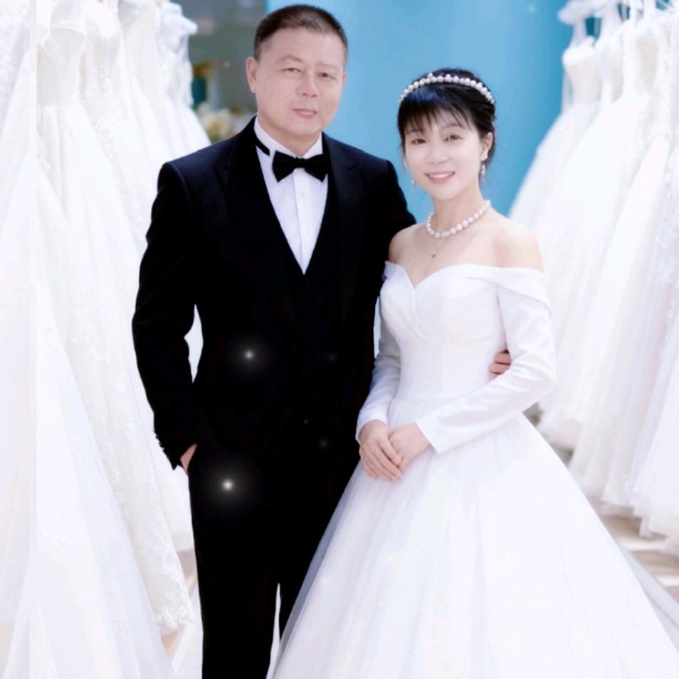 心情美美哒，婚纱照夫妻恩爱到白头