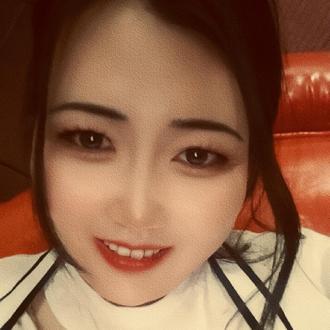 单眼皮大眼睛👀