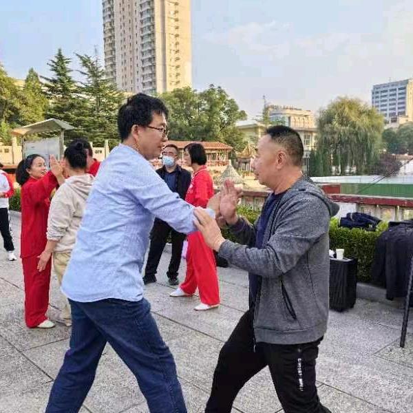 都挺好一伟哥