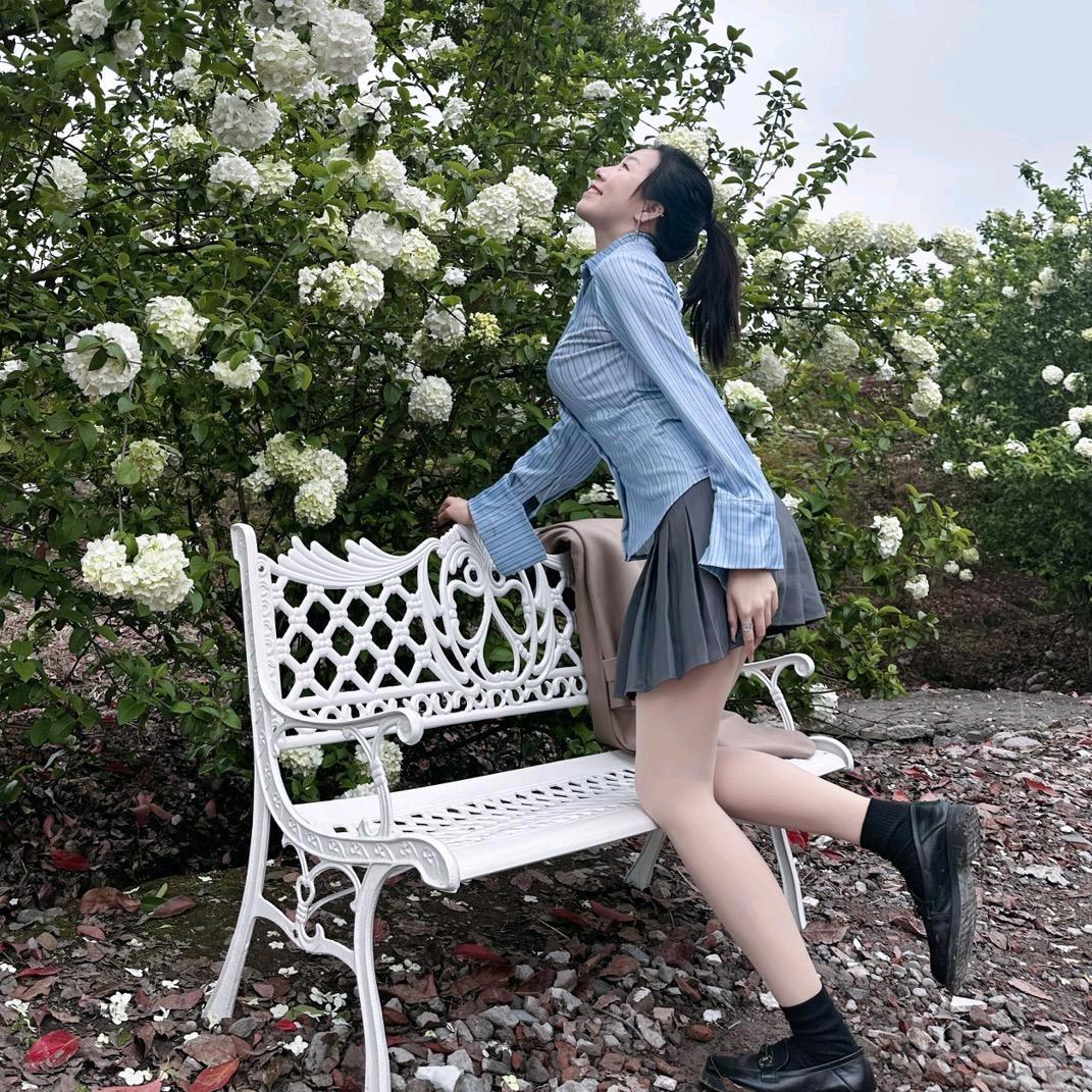 雅丽姑娘