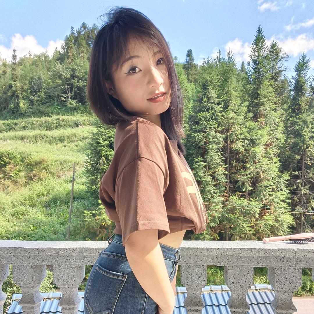 *桃小胖*