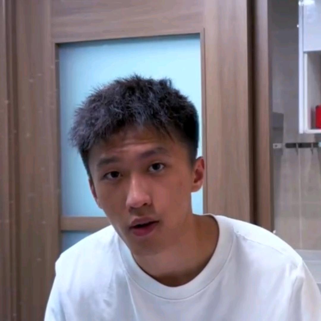 咔呲