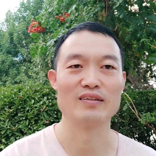 洪明开口说
