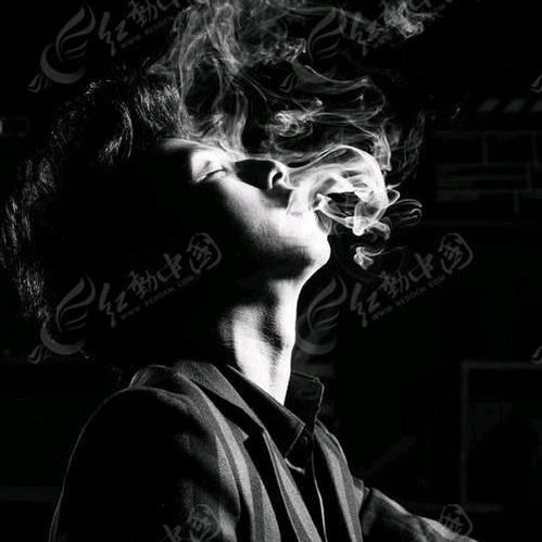 🚬拿命🌊拼未来🪽