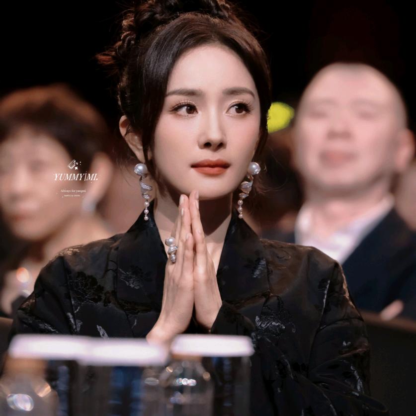 SunsetGlow 小禾(见幂一次版)