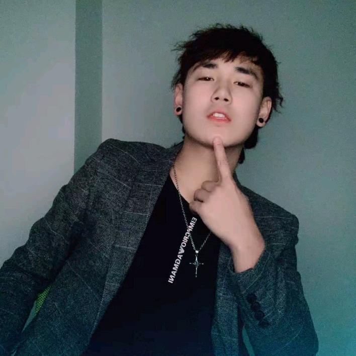 脱缰凯✨