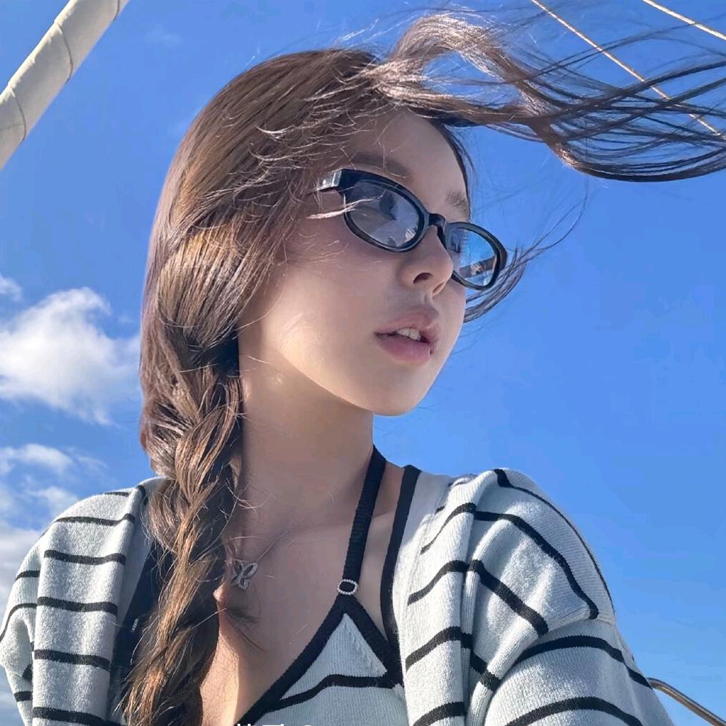 闫