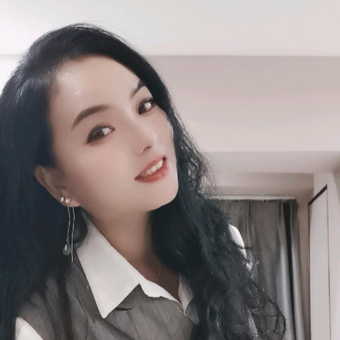 乌市房产芳姐🏠☎️