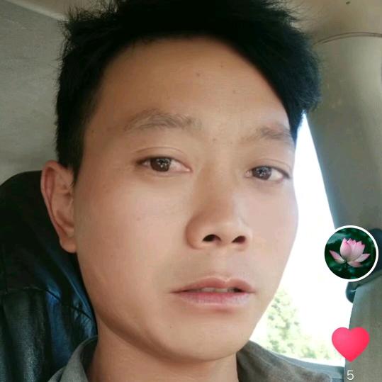 爱在晴天🌺🌸