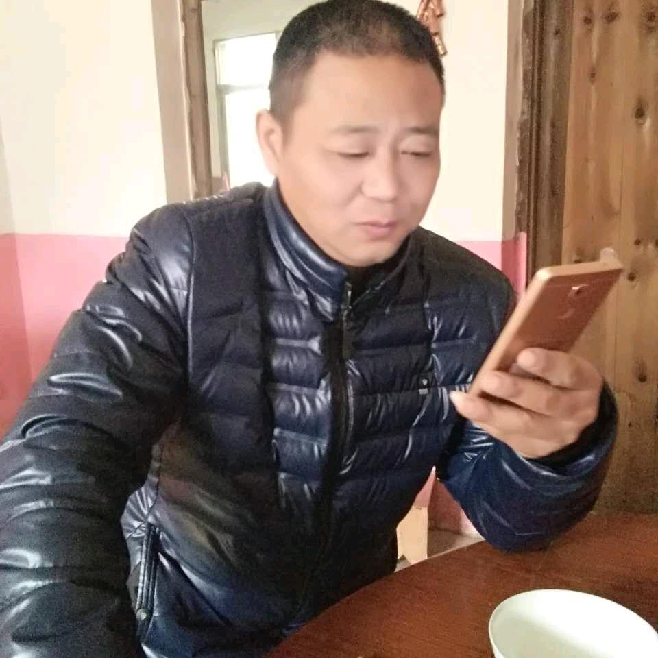 魏建新
