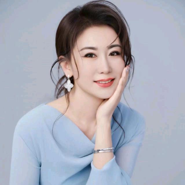 美妍美妆王芳