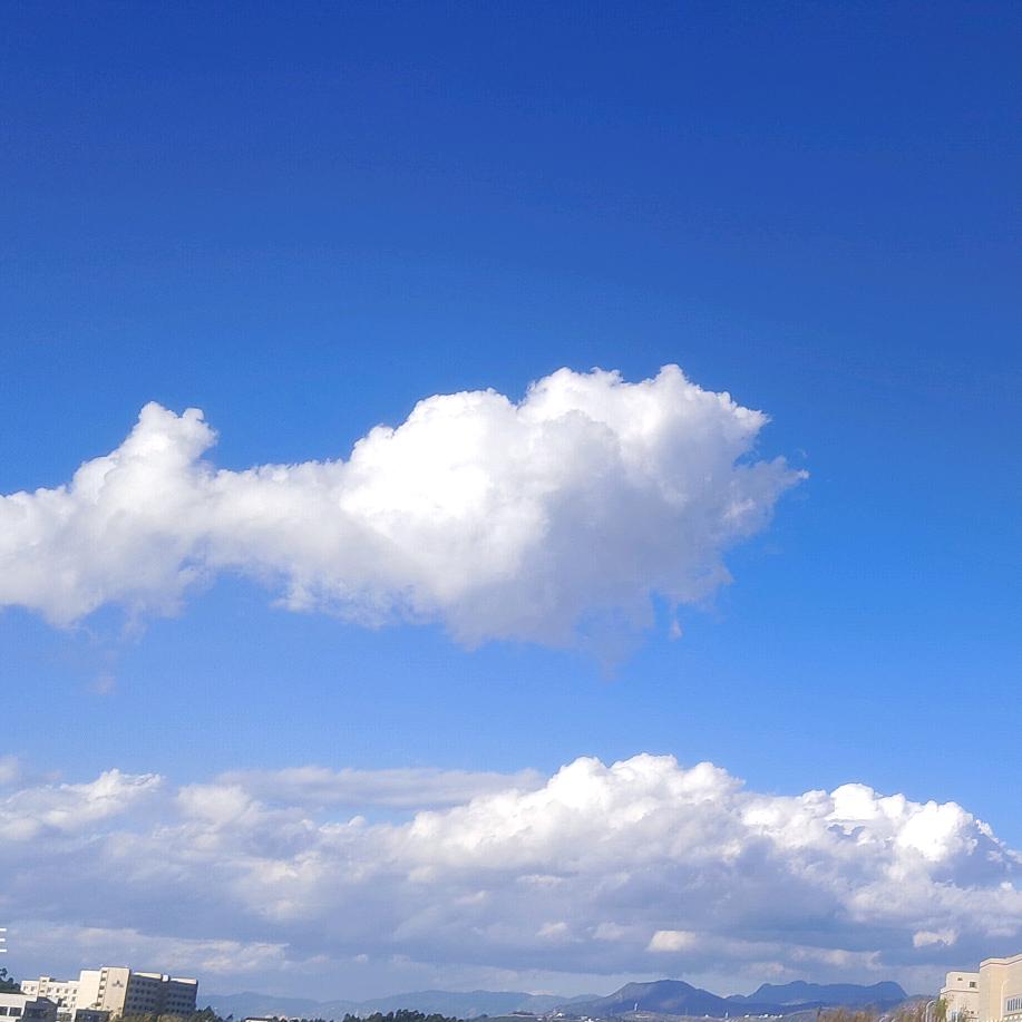 ℒᎭℯ༺㺵両孖༻⁵₁²҈₃º