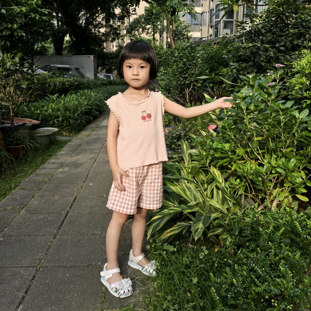 哆啦芬芳美妆旗舰店