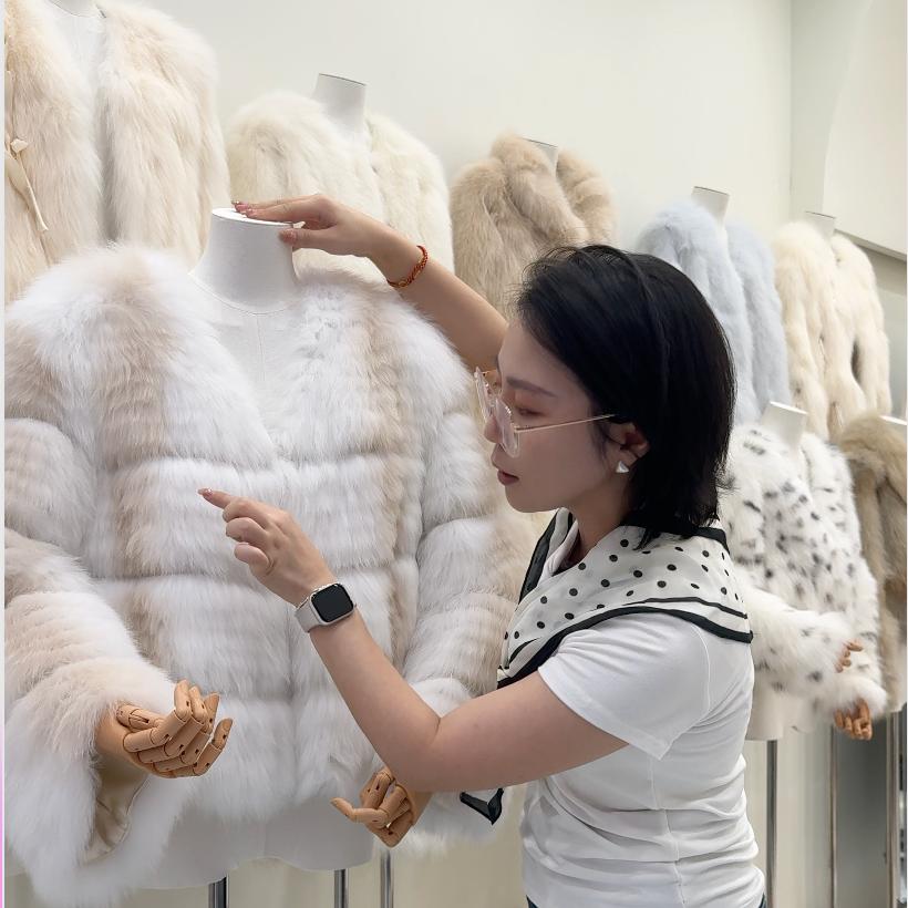 海宁彩虹家皮草