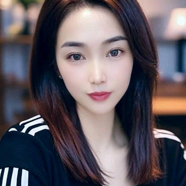 嫣冉一笑@静儿@