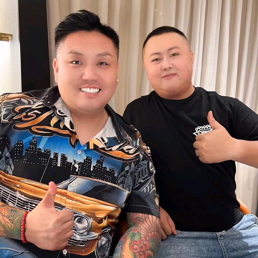 南京阿臭二手车批发