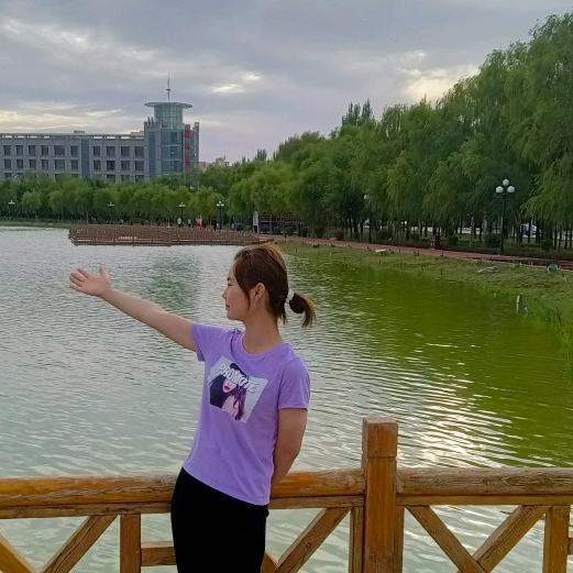 彩云🌹🌹🌺🌺