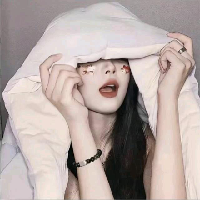 爱闹脾气的桃子🎈