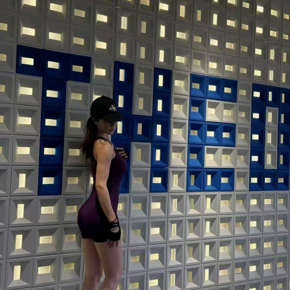 THEONE健身