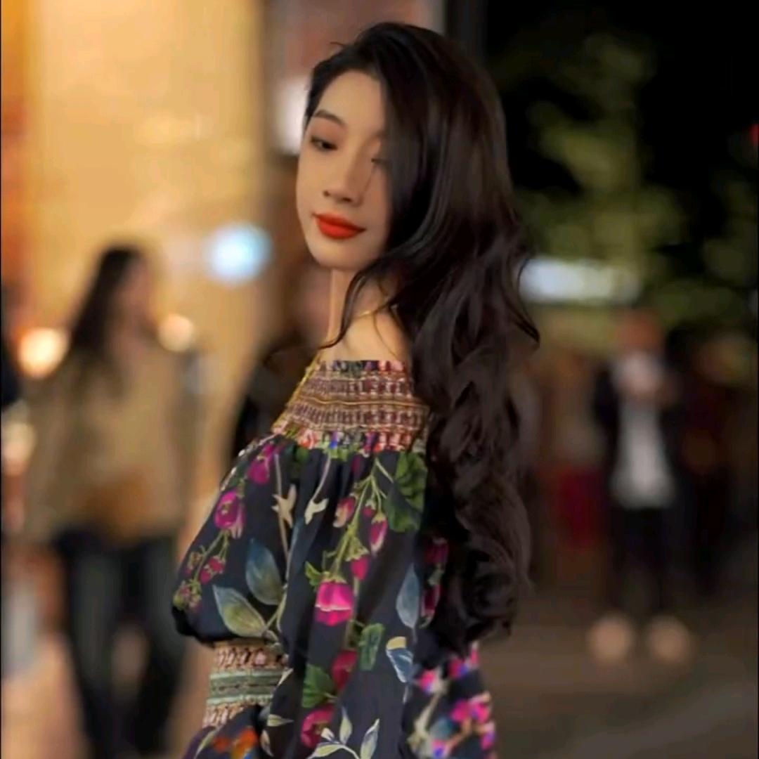 不爱运动的小山杨