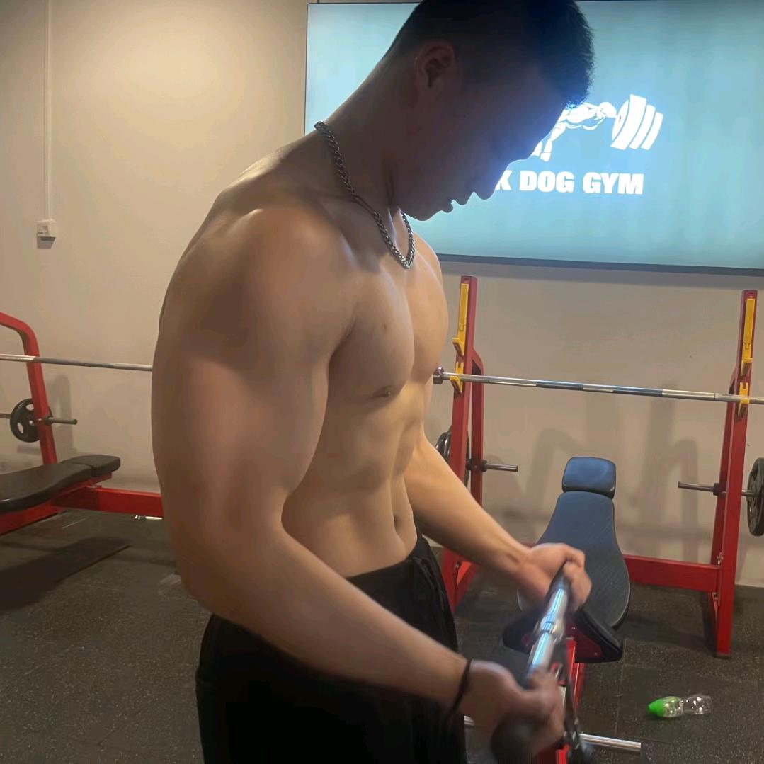 热心好市民张先生