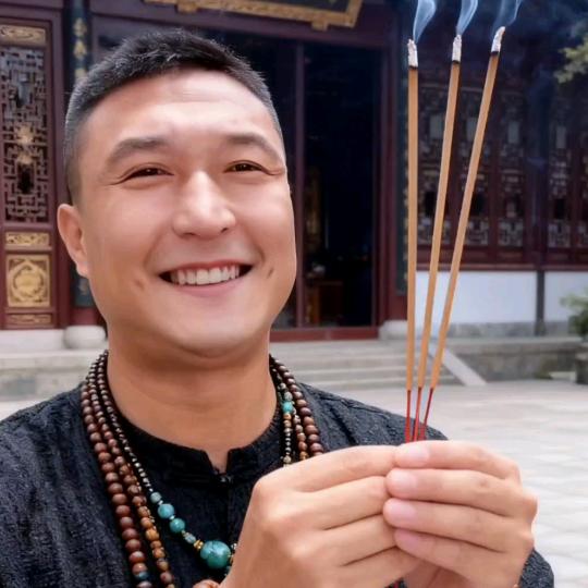 心存善念《传递正能量》