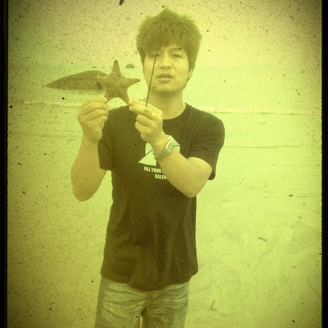 好大个烟把把踩不熄