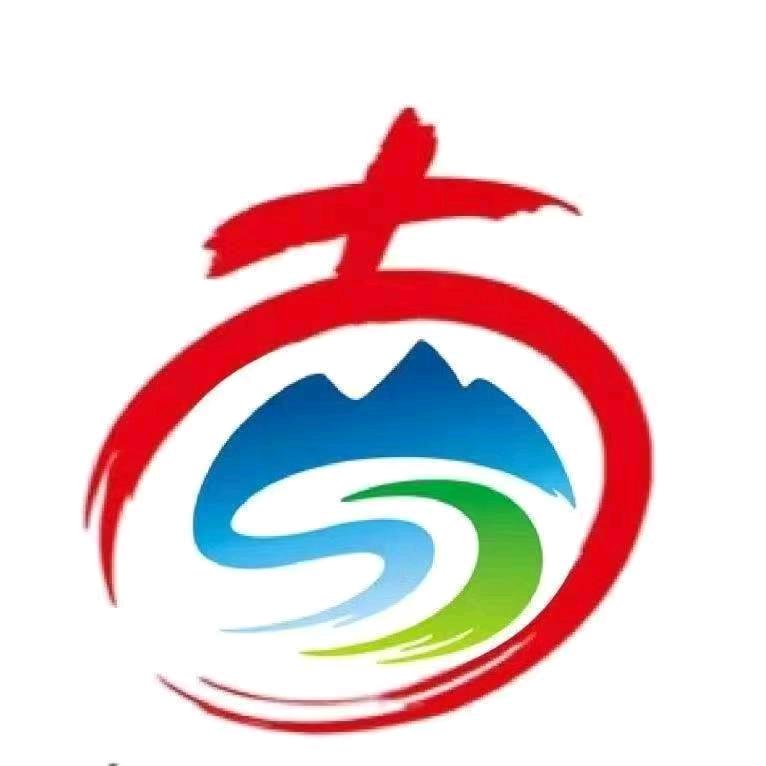 泉宝山泉水