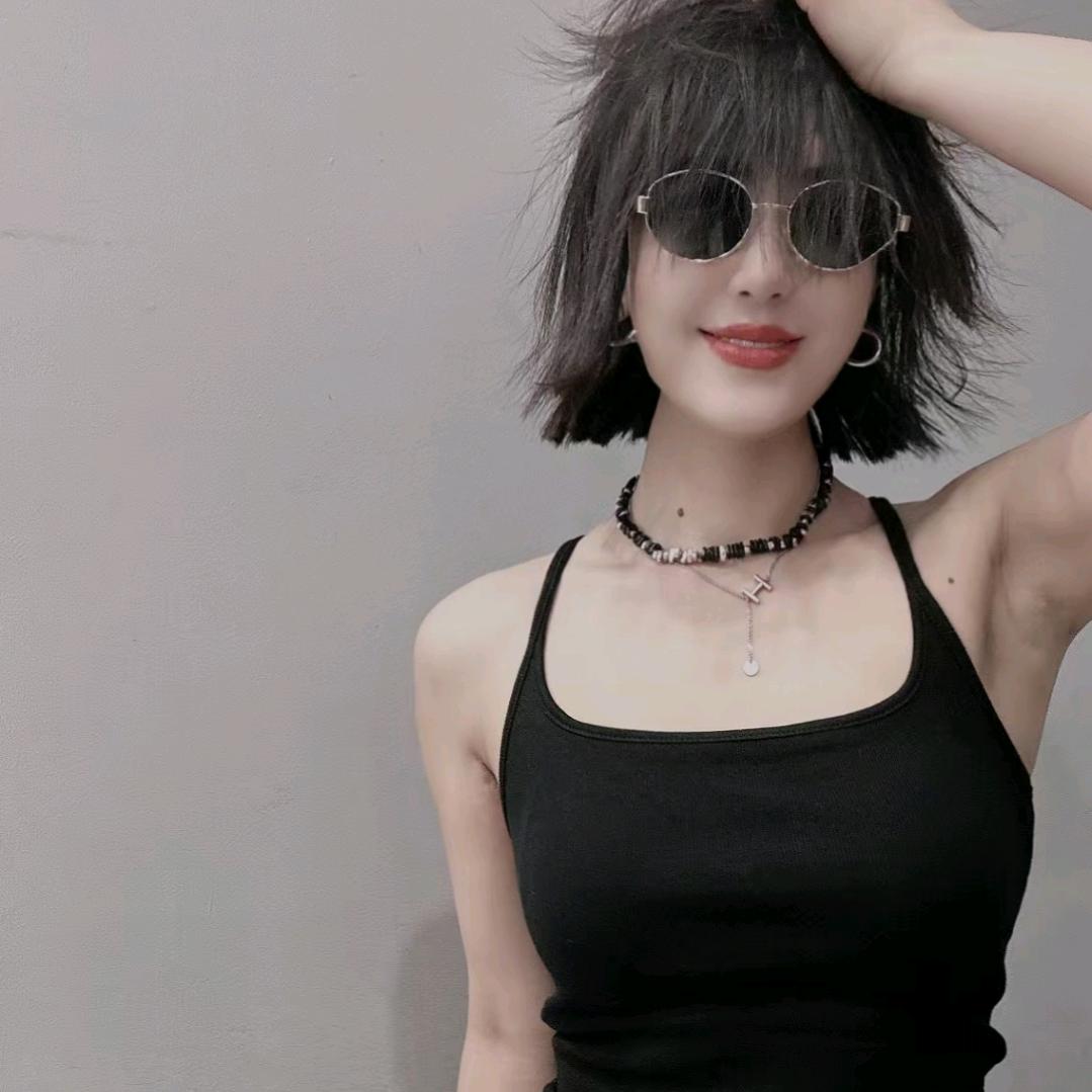 🎀杨三兔🎀