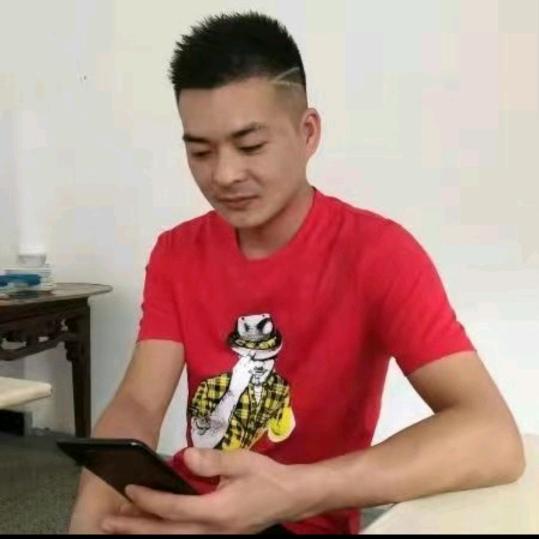 再无☀️偏爱