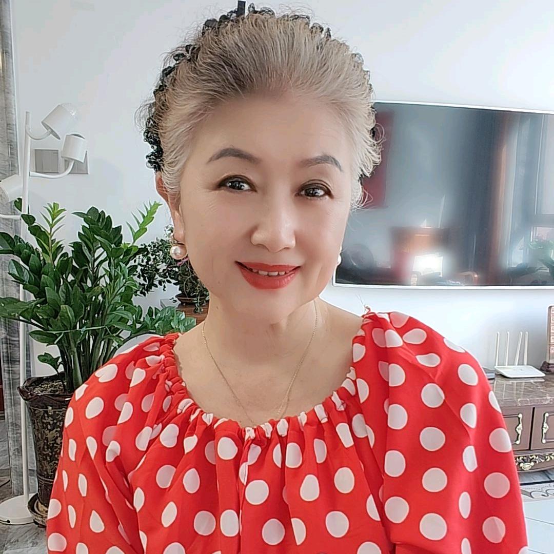 育竹姐(诺之源诺丽受益人)