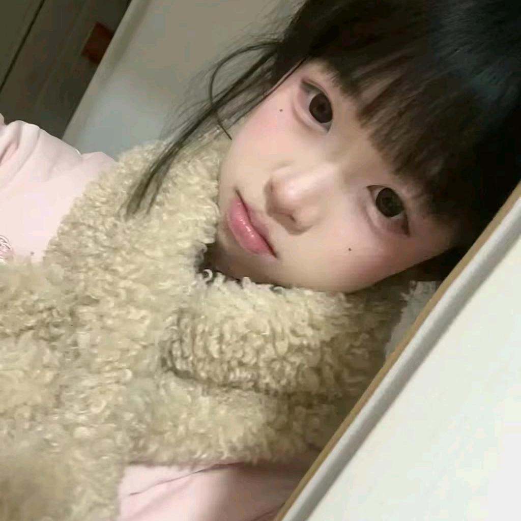 爱吃柿子汤的龙一头像