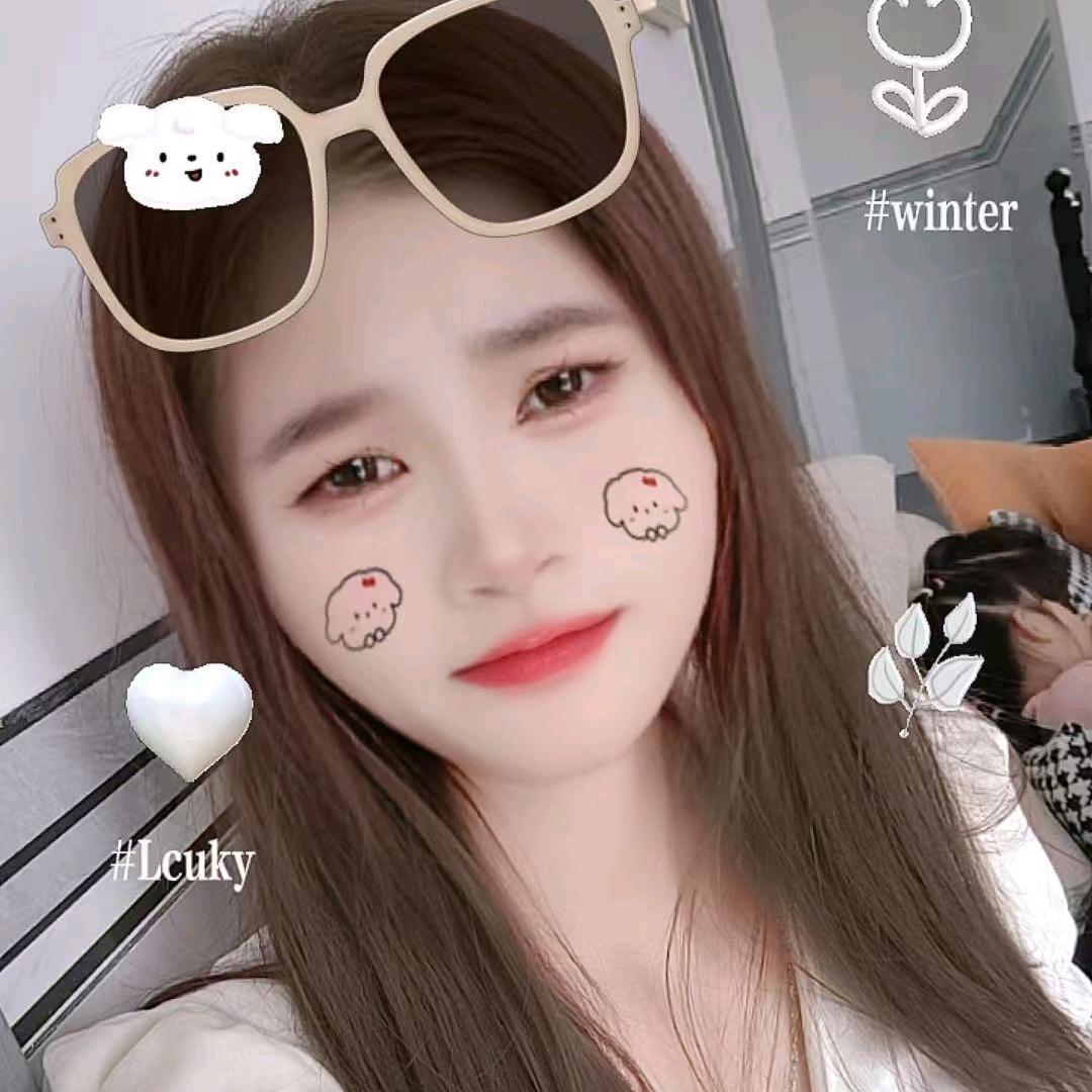 是小杨Yᗜangঞᩚ呀