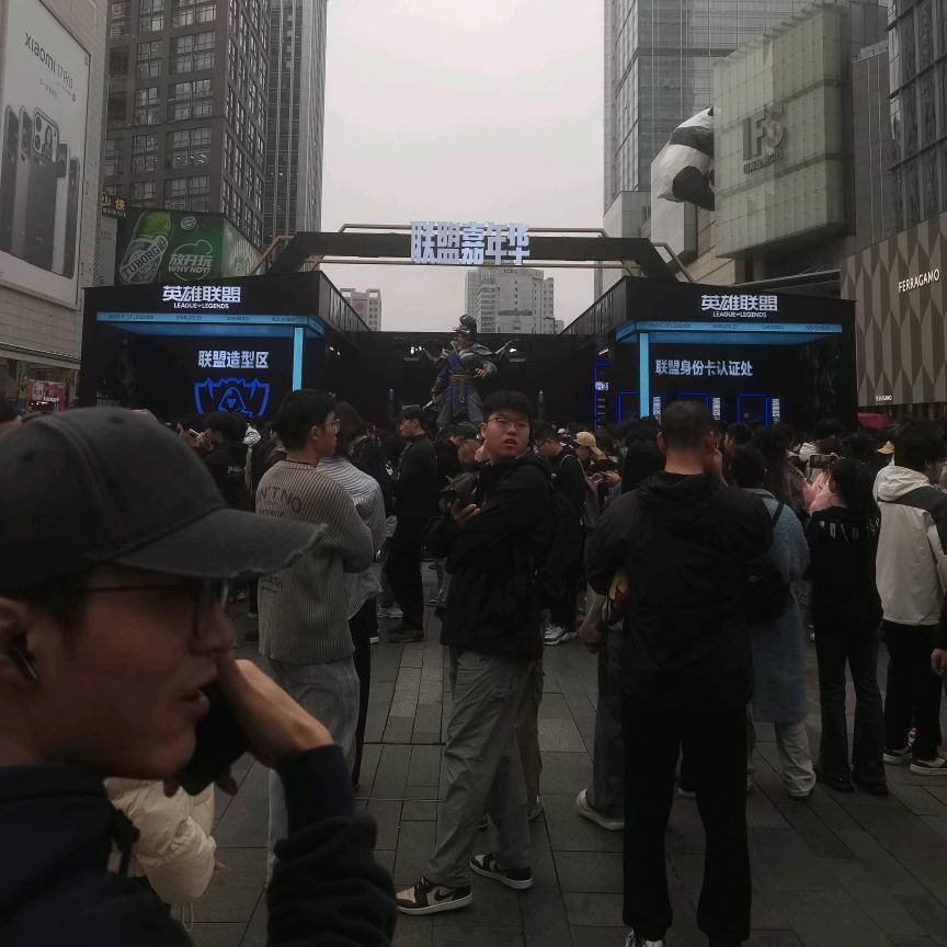 🌈一袭红衣战八荒