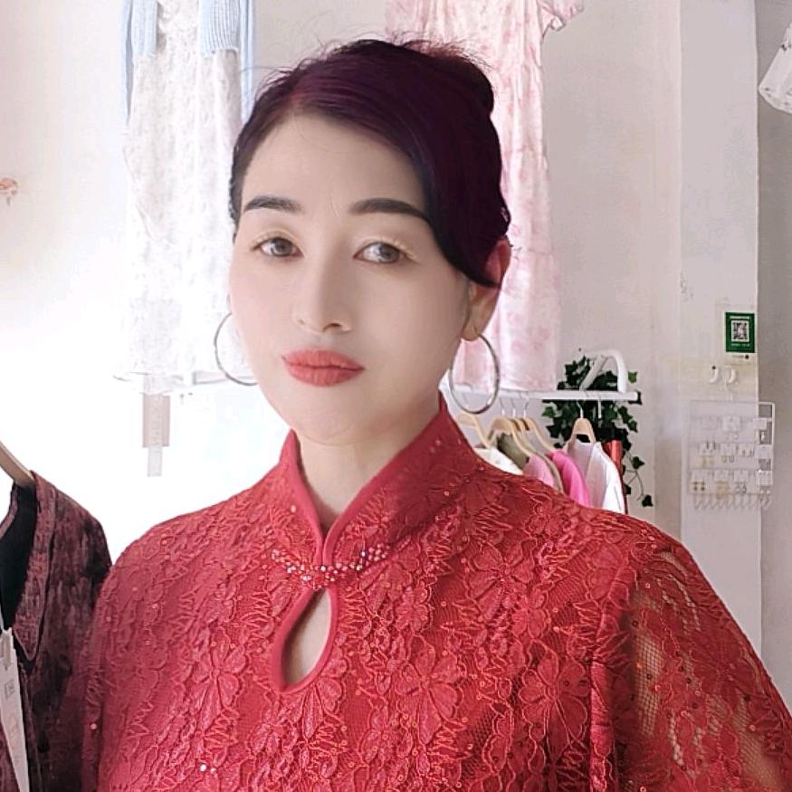 觅见美丽人生时装