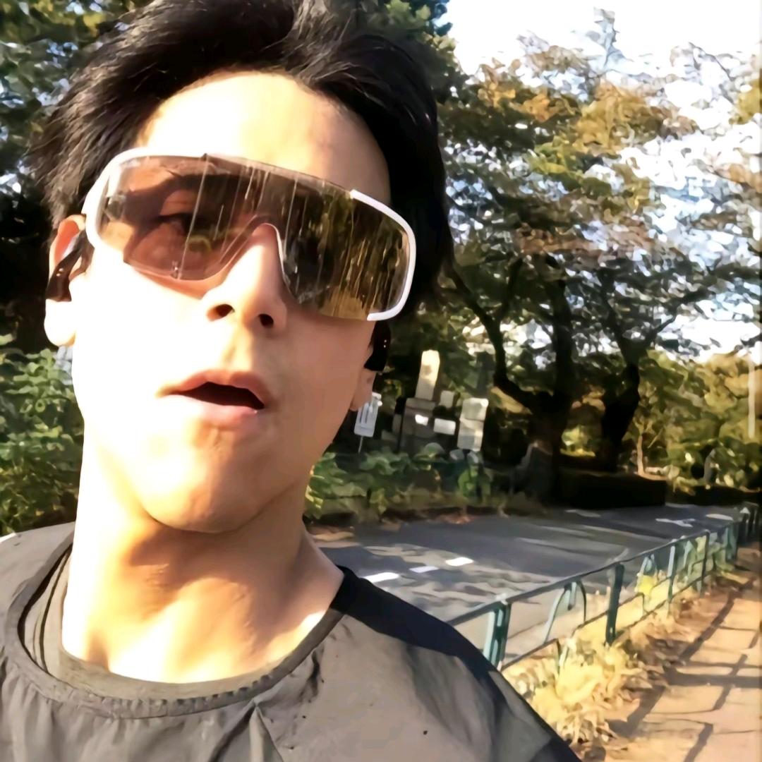 小周不睡觉