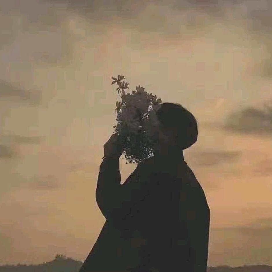 与你吟揽月下词