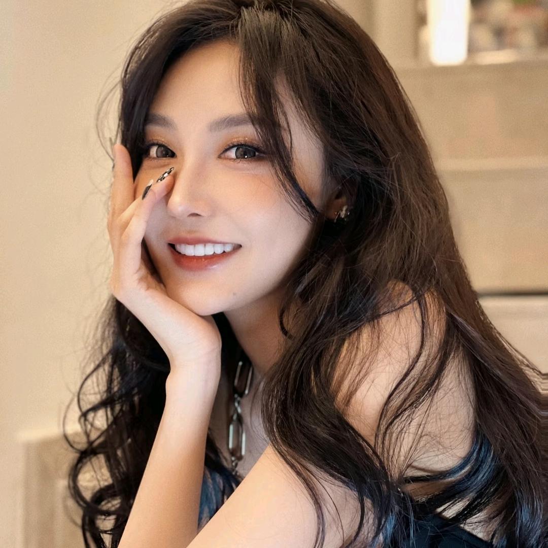 李予诺【爆款穿搭】