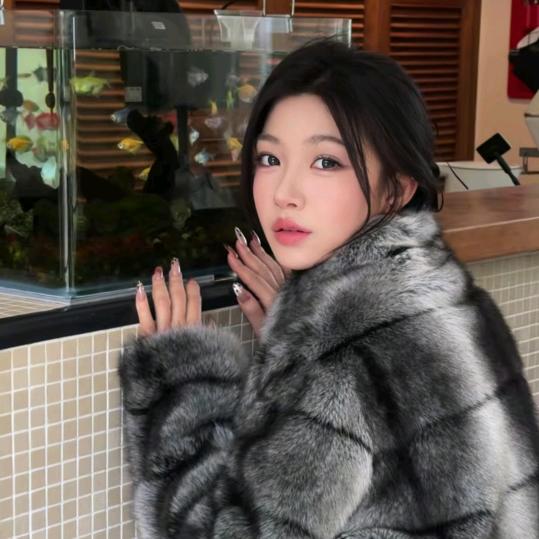 老杨的私服女装