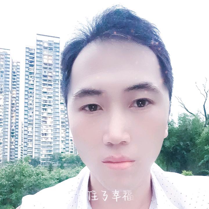 暗莫红唇
