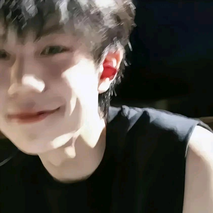 Mr.Zhang.