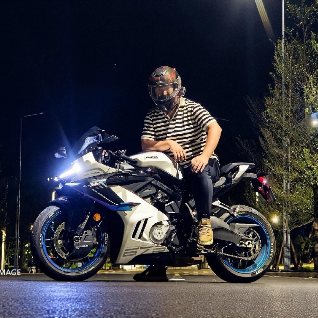 农夫三拳有点儿疼