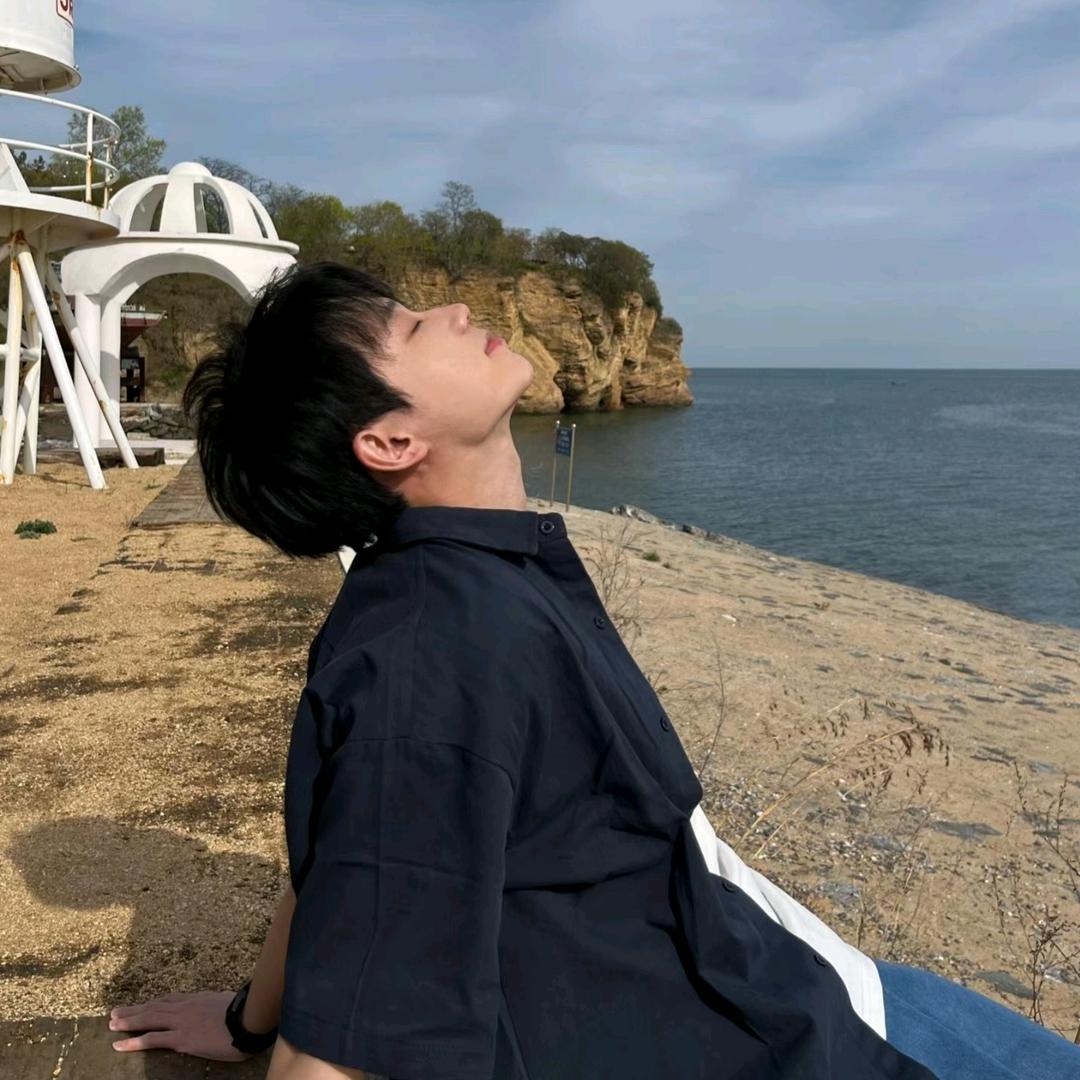 愛睡覺o