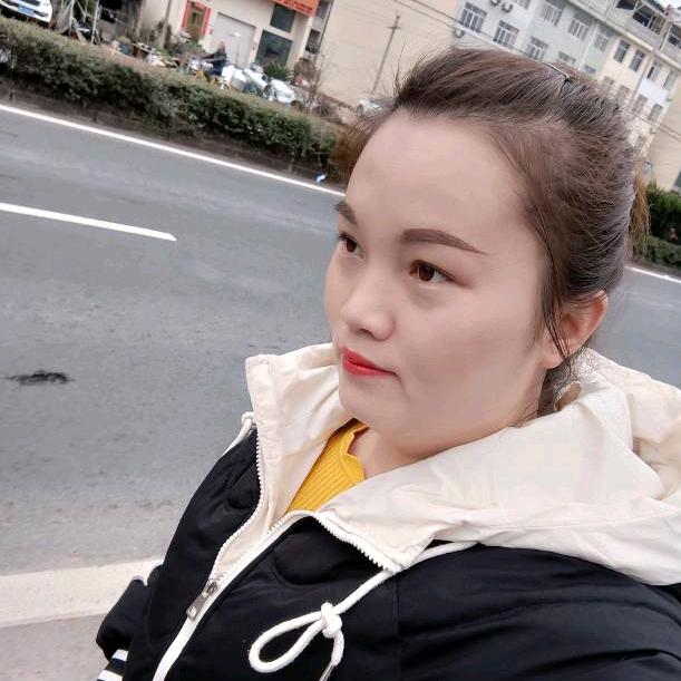 ꧁࿆ั别问姐姐多少岁？✾