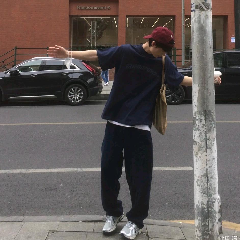 裤神阿南（身上在主页橱窗）